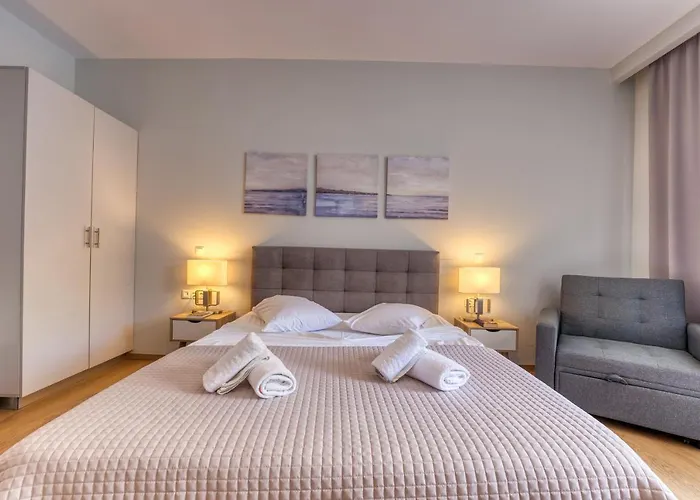 Folies Corfu Town Hotel de apartamente 3*