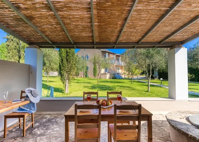 Hotel de apartamente Folies Corfu Town