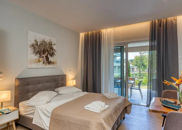 Folies Corfu Town Hotel de apartamente 3*