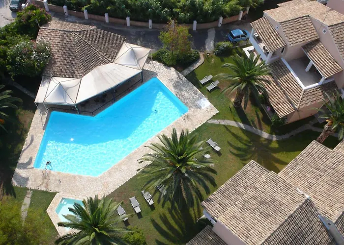 Hotel de apartamente Folies Corfu Town Alepou