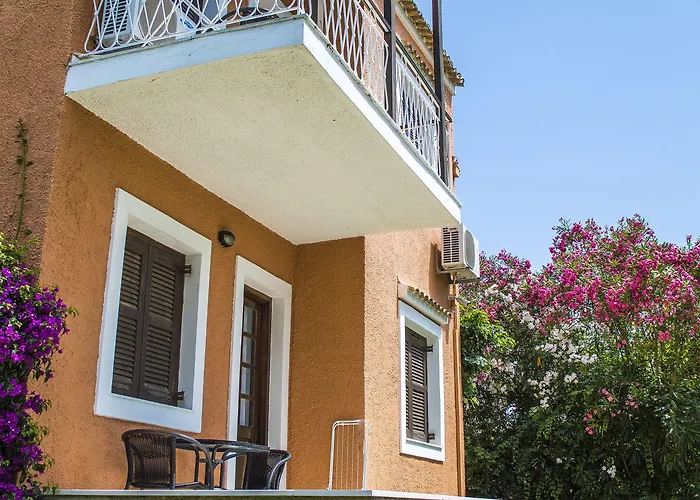 Folies Corfu Town Hotel de apartamente 3*