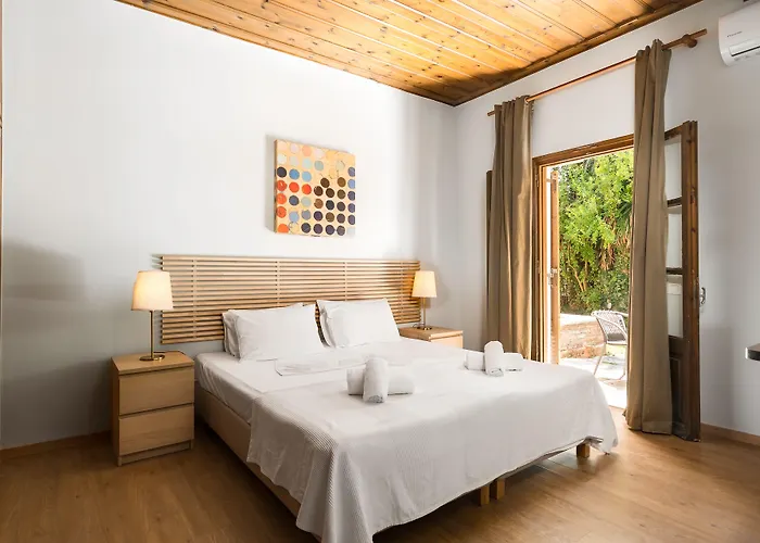 Hotel de apartamente Folies Corfu Town Alepou