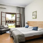 Folies Corfu Town Hotel apartamentowy Alepou