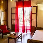 Hotel apartamentowy Folies Corfu Town Alepou