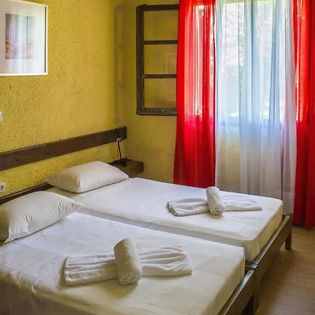 Folies Corfu Town Appart hôtel