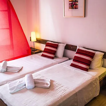 Folies Corfu Town Apartahotel Alepou