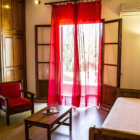Lejlighedshotel Folies Corfu Town Alepou