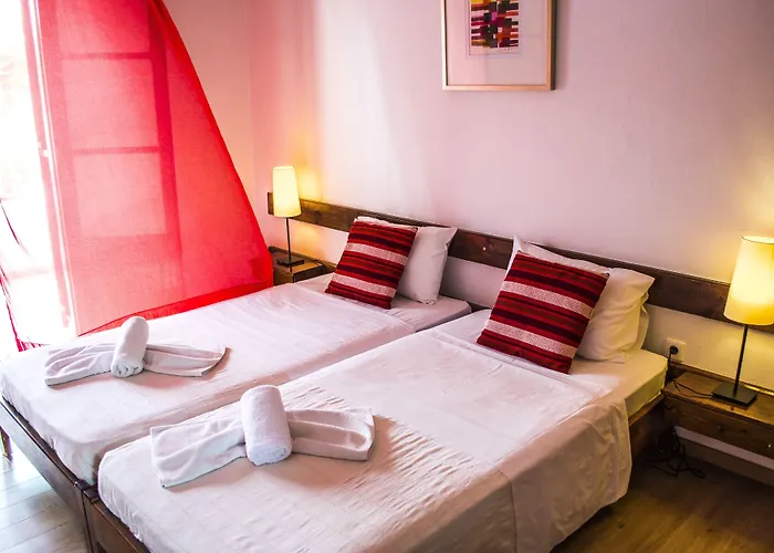Folies Corfu Town Ξενοδοχείο με διαμερίσματα 3*