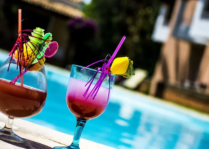 Folies Corfu Town Ξενοδοχείο με διαμερίσματα 3*