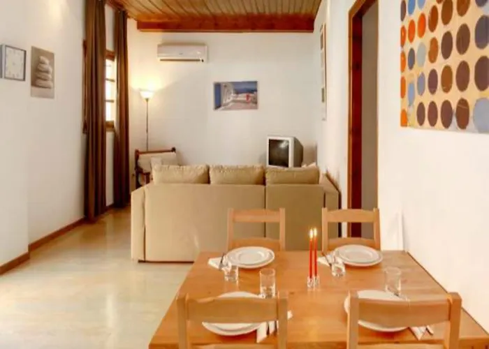 Folies Corfu Town Ξενοδοχείο με διαμερίσματα Αλεπού