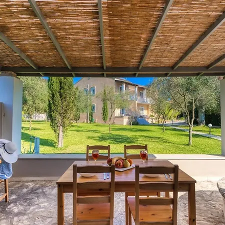 Apart-hotel Folies Corfu Town