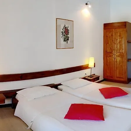 Aparthotel Folies Corfu Town
